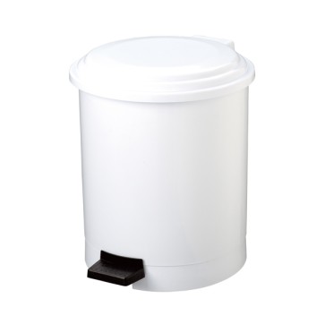 Pattumiera a pedale Ruf - diametro 31,5 cm - altezza 42 cm - 20 L - bianco - Medial