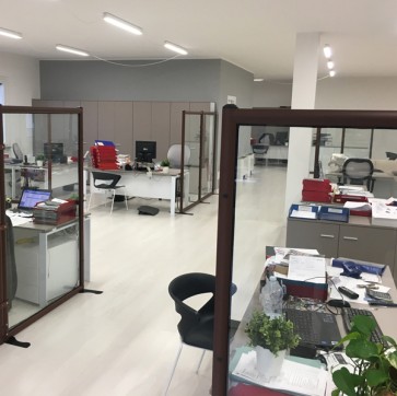 Parete protettiva igienica Evolution - da terra - grigio - con vetro di sicurezza - 150x180 cm - Star Progetti